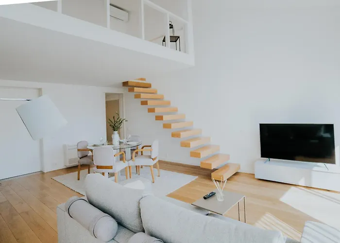 Viva Formosa Lofts *